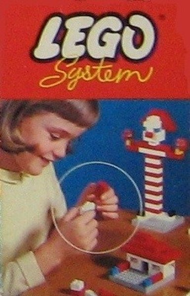 005 Basic Building Set in Cardboard