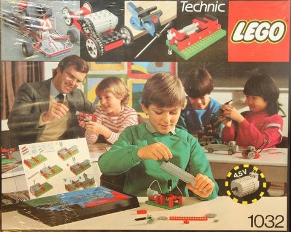 1032 TECHNIC II Set {4.5v}