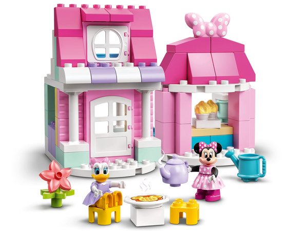 10942 Minnie's House and Café