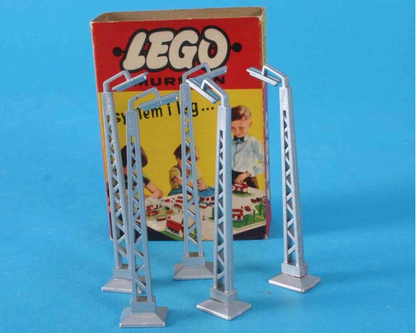 1233-2 Light Masts