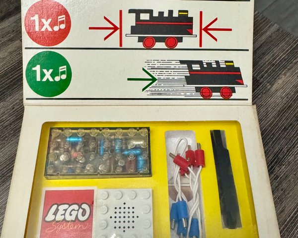 139A Electronic Control Unit (Forward - Stop)