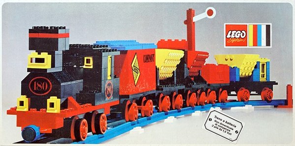 180 Train with 5 Wagons and Circle of Track