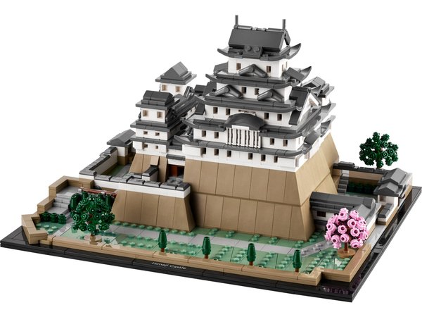 21060 Himeji Castle