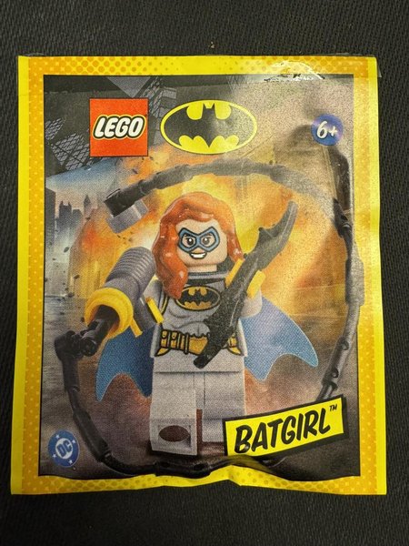 212506 Batgirl