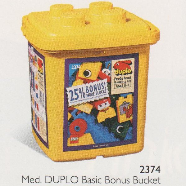 2374 Medium DUPLO Basic Bonus Bucket