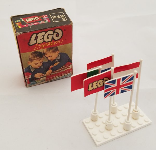 242B International Flags - Britain, France, Austria, Portugal, LEGO