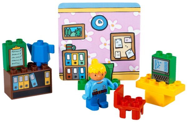 3285 Wendy in the Office