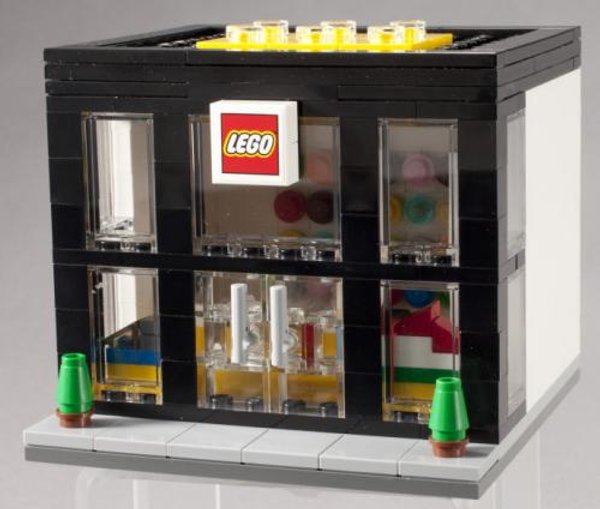 3300003 LEGO Brand Retail Store