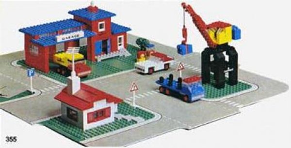355 Town Center Set with Roadways