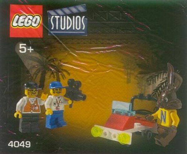 4049 Nesquik Promotional Set: Quicky the Bunny, Director, Cameraman and Car
