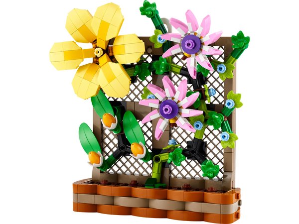 40683 Flower Trellis Display