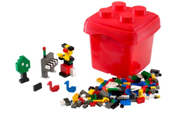 4103 Fun with Bricks {small red bucket}
