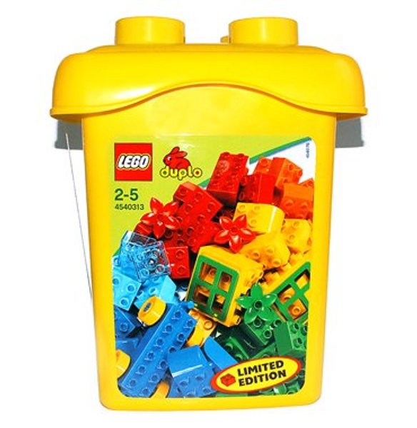 4540313 Creative Bucket