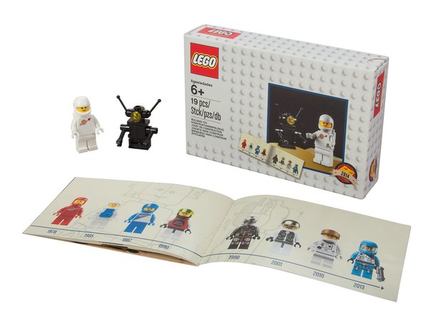 5002812 Classic Spaceman Minifigure