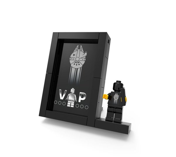 5005747 Black VIP Frame (Card Display)