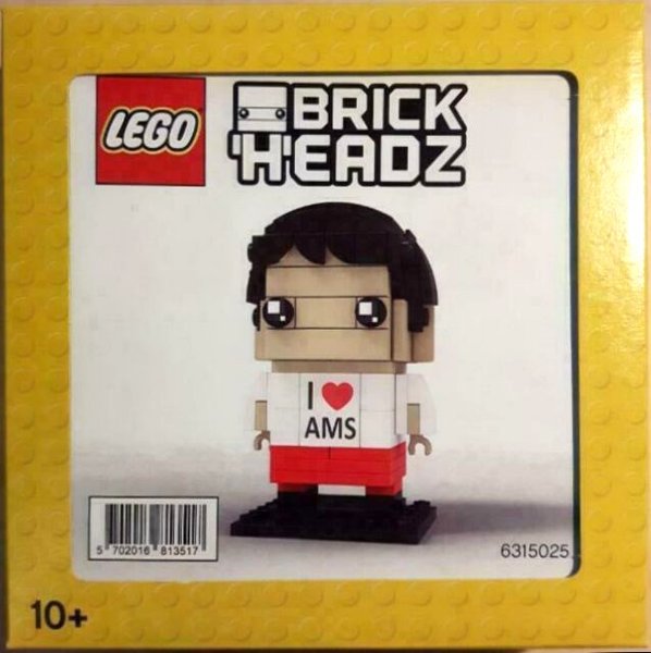 6315025 Amsterdam Brickheadz