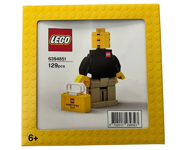 6394851 Disneytown Brand Store Opening Associate Figure