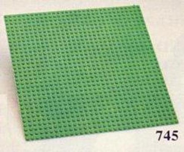 745 Baseplate, Green