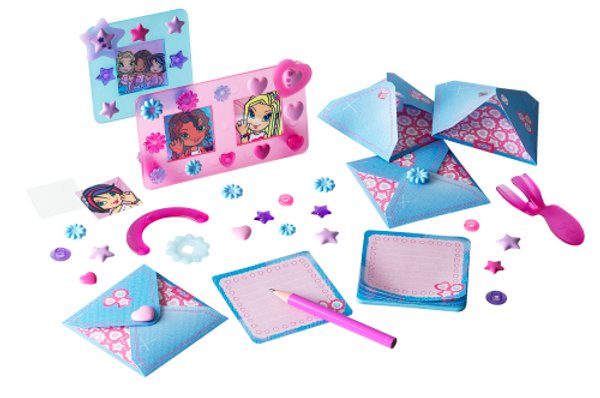 7541 Friendship Frames and Notes