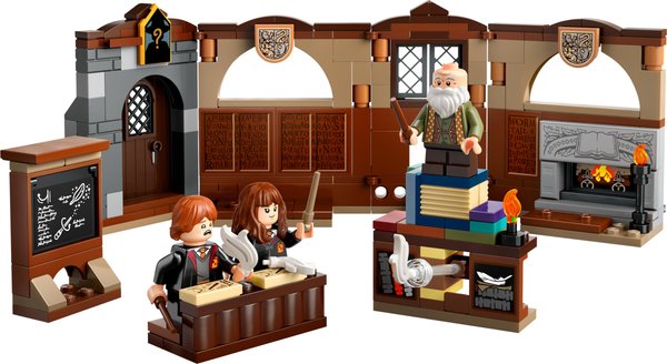 76442 Hogwarts Castle: Charms Class