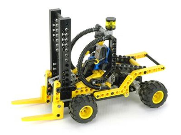 8463 Forklift Truck