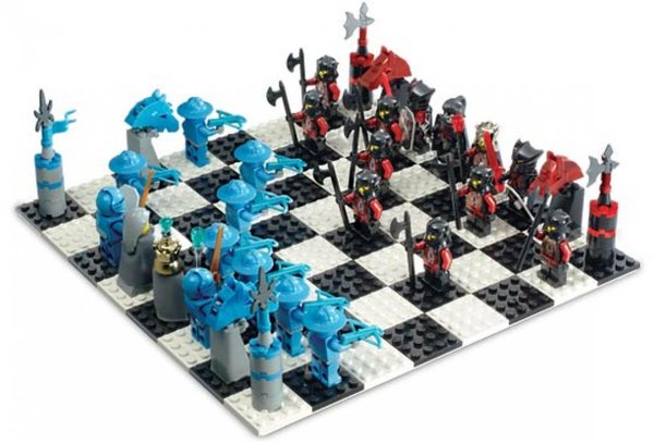 851499 Knights' Kingdom Chess