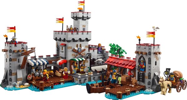 910047 Medieval Seaside Market