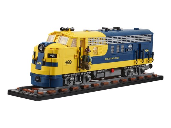 910066 Brick Railroad Locomotive
