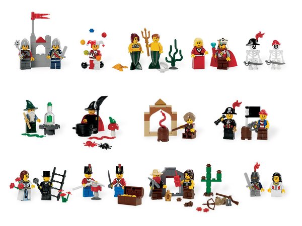 9349 Fairytale and Historic Minifigures