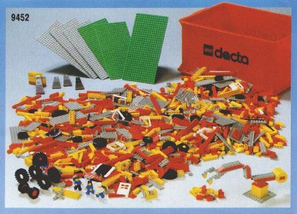 9452 Giant Lego Topic Set