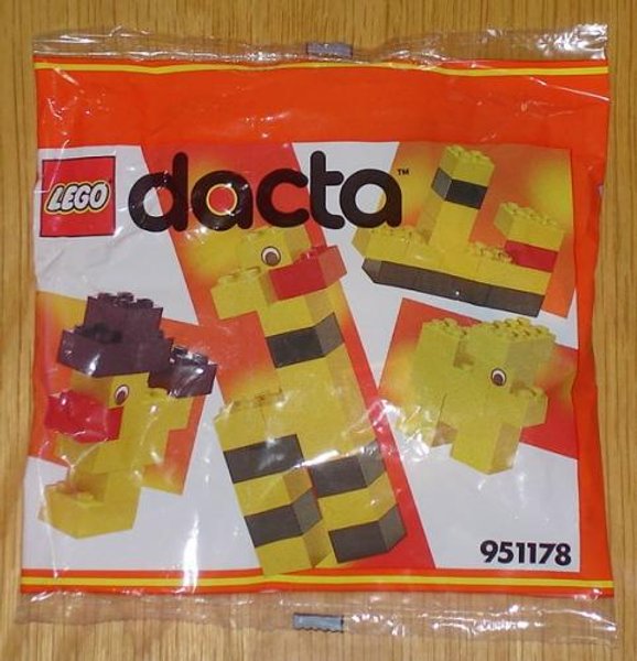 951178 Basic Bricks