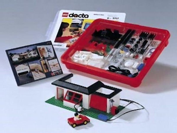 9707 Intelligent House Building Set
