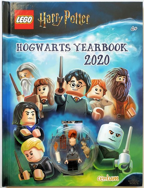 9781913072315 Harry Potter: Hogwarts Yearbook 2020