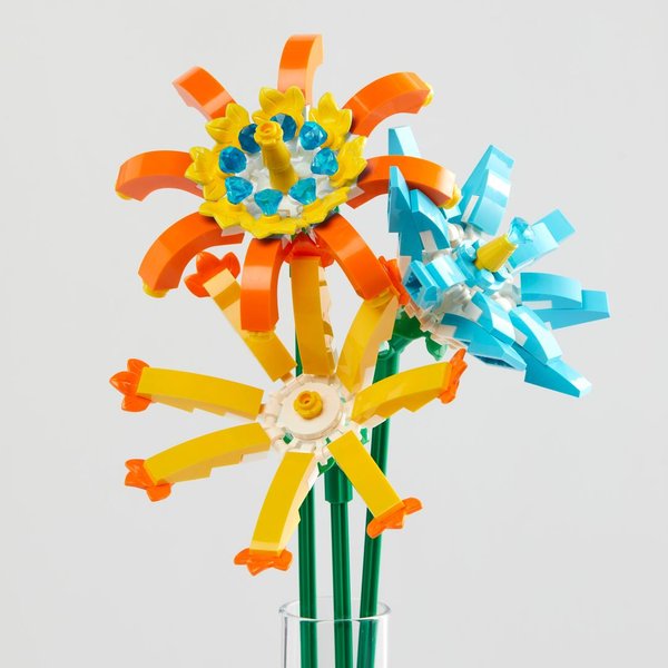 EG00167 Blue Diamonds Flower Pack