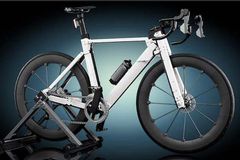 EG00173 White Road Bike